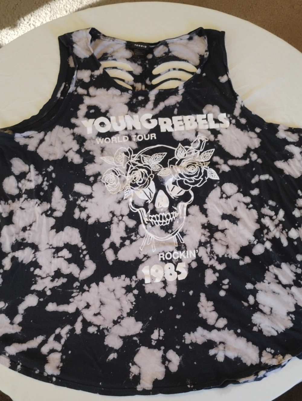 torrid Black & White Bleach-Tie 'Young Rebel' Graphic Tank. Cut Outs In Back 3X